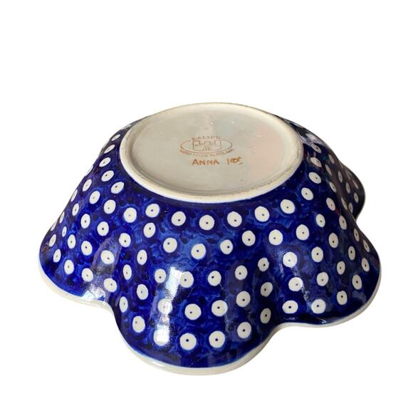 Kalich Handmade Poland Pottery Scallop Blue Bowl Serving Piece Anna numbered - Picture 5 of 6